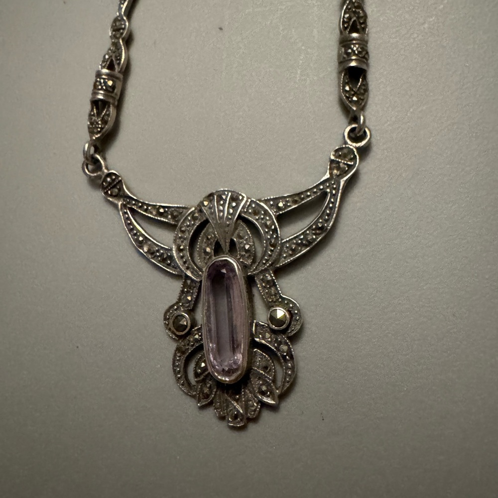 Elegant sterling silver and amethyst necklace. Rare and antique